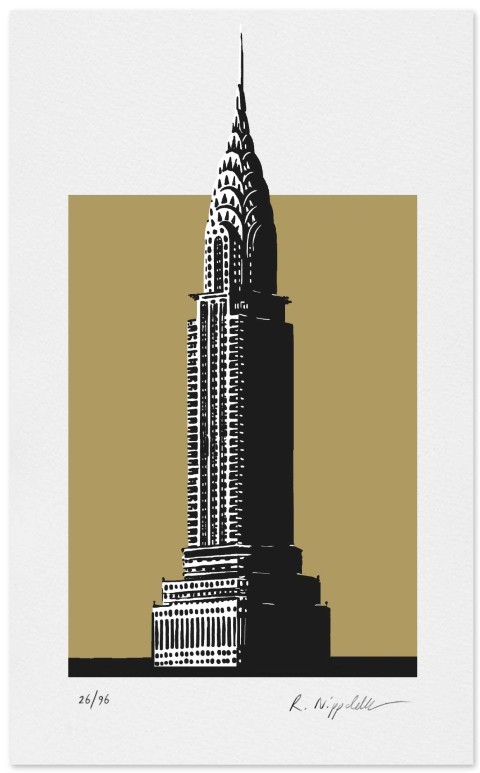 Eine Druckgrafik vom Chrysler Building in New York, in schwarz und gold gedruckt